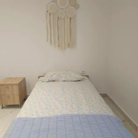 Apartment Tina's Pastida